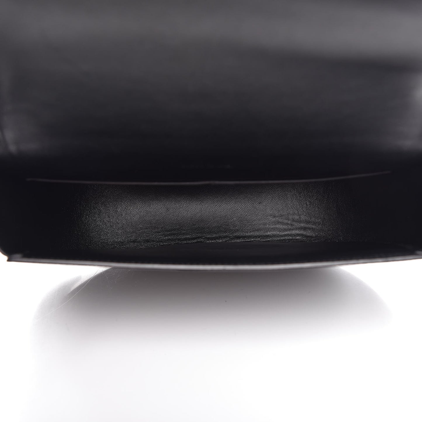 Grained Calfskin Compact Trotteur Black