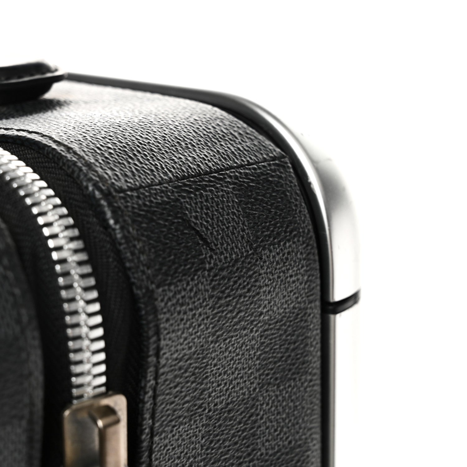 Louis Vuitton Damier Graphite World Tour Horizon 55 10 of 12
