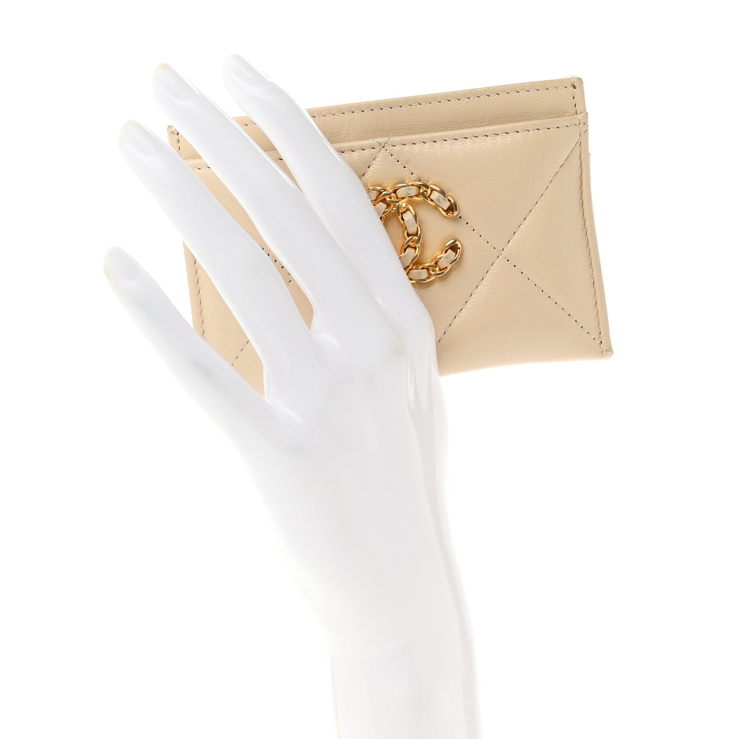 Lambskin Quilted Chanel 19 Card Holder Light Beige
