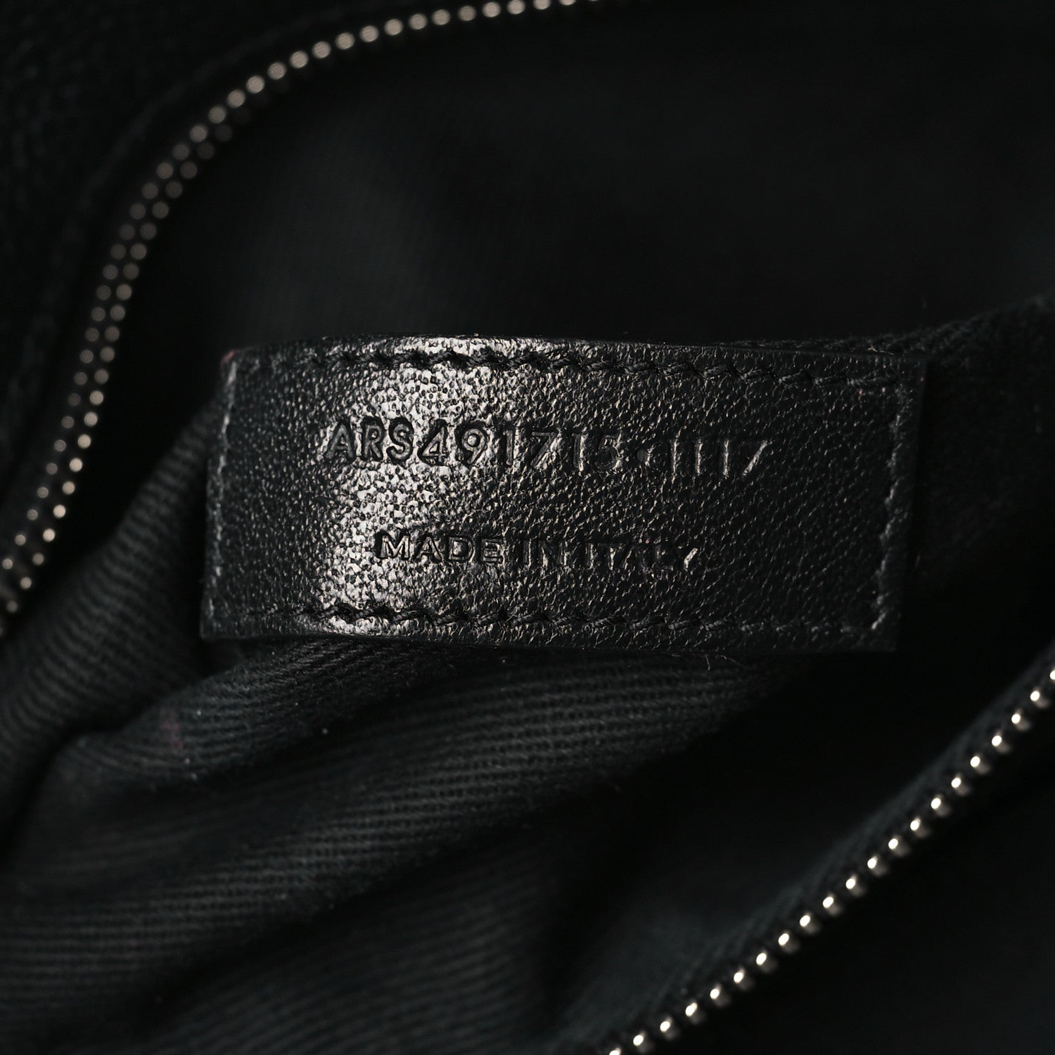 Saint Laurent Grained Calfskin Baby Supple Sac De Jour Black 7 of 11