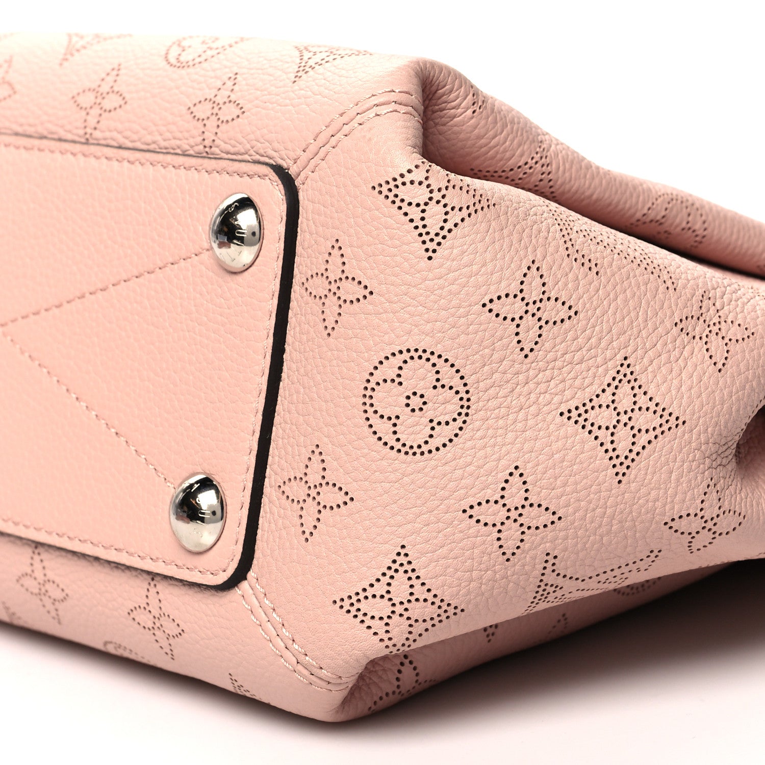 Louis Vuitton Mahina Babylone Chain BB Magnolia 8 of 8