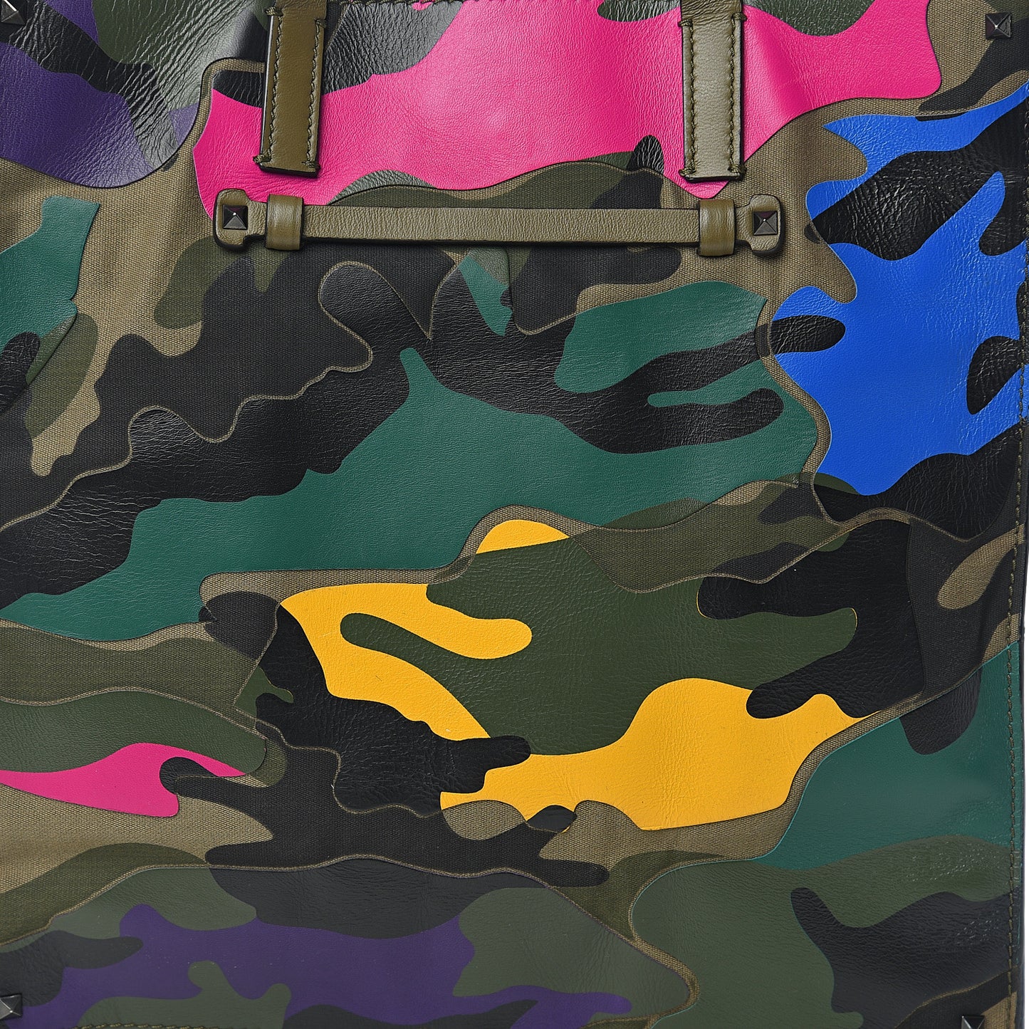 Nappa Camouflage Rockstud Vertical Tote Multicolor