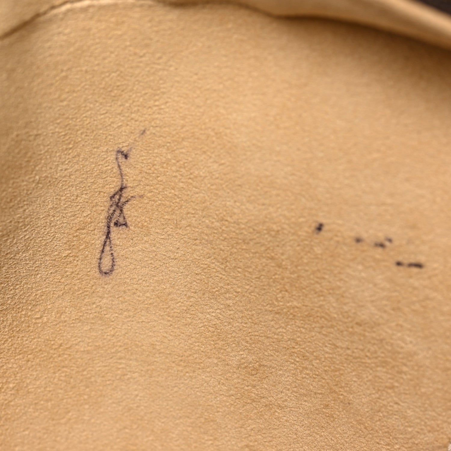 Louis Vuitton Monogram Cite GM 10 of 10