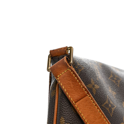 Louis Vuitton Monogram Musette GM 16 of 18