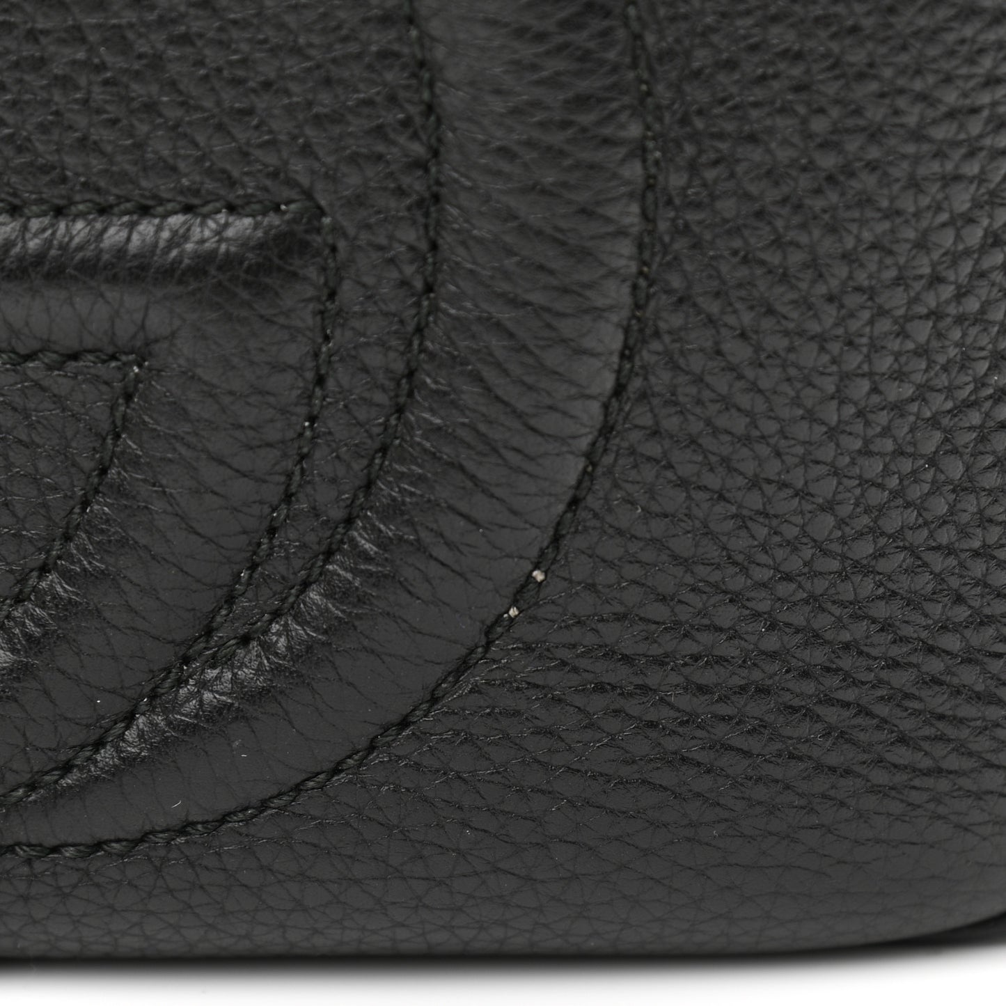 Pebbled Calfskin Small Soho Disco Bag Black