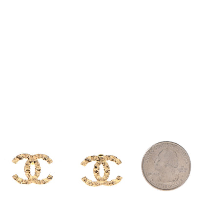 Chanel Metal Textured CC Earrings Gold 2 of 4