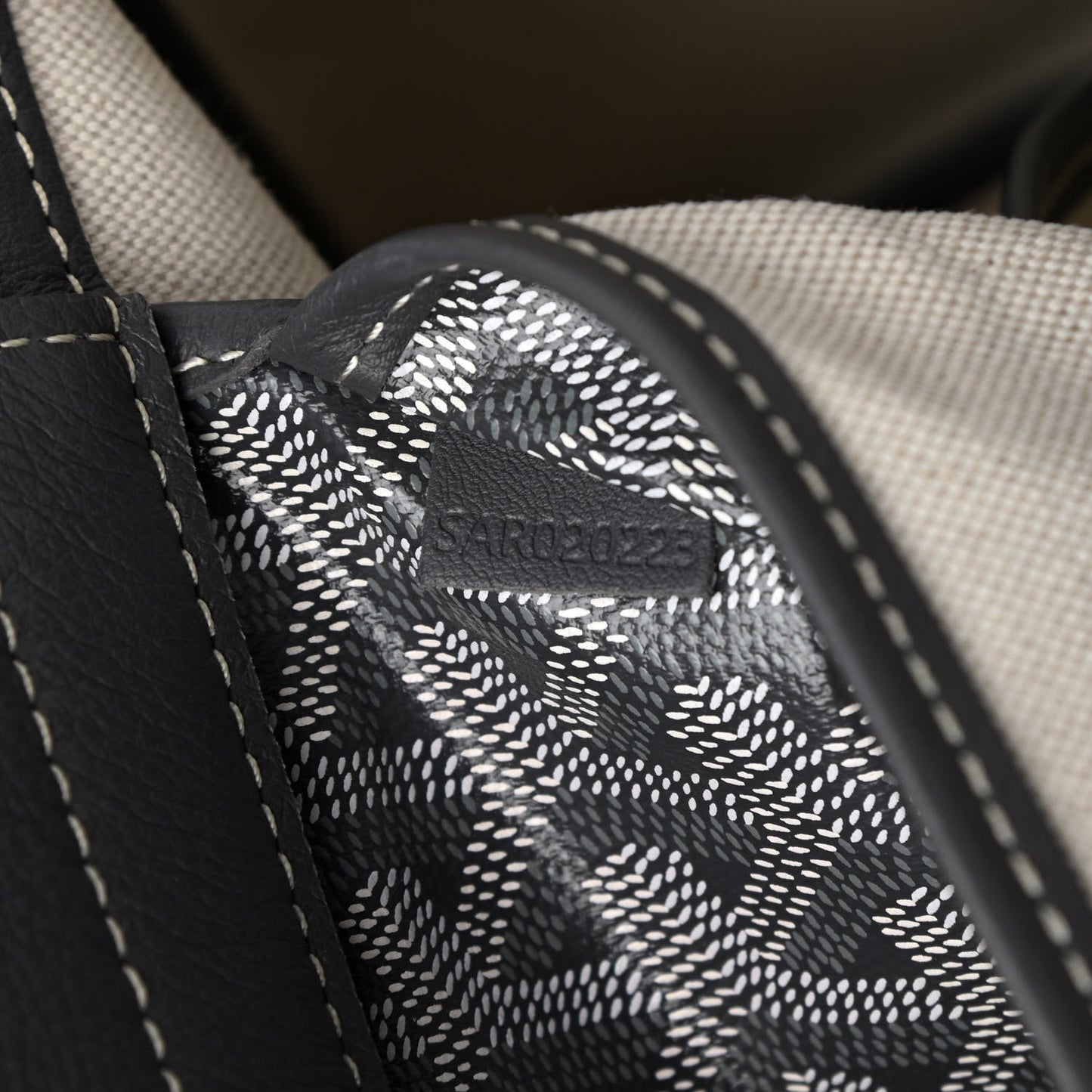 Goyardine Rouette PM Grey
