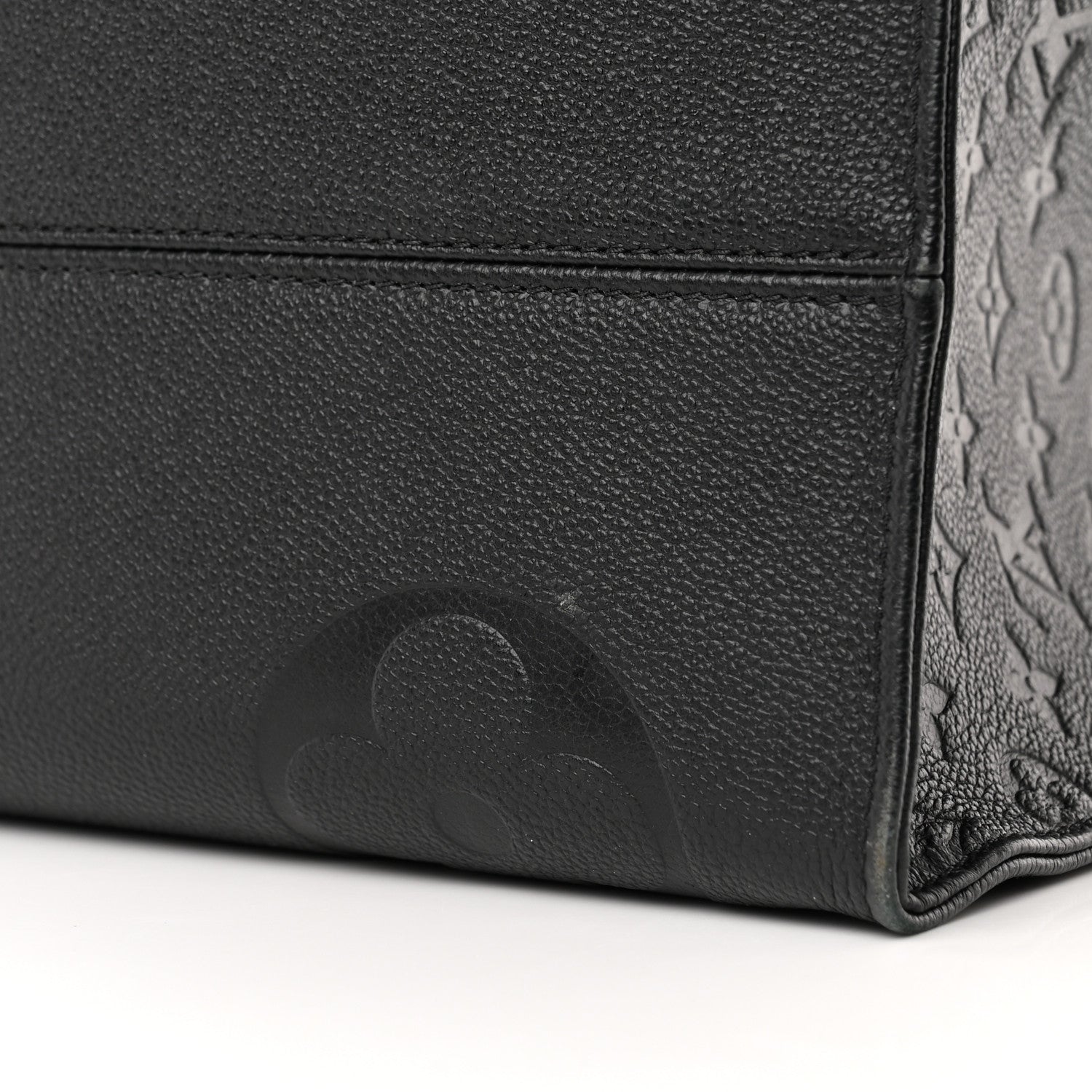 Louis Vuitton Empreinte Monogram Giant Onthego GM Black 10 of 11