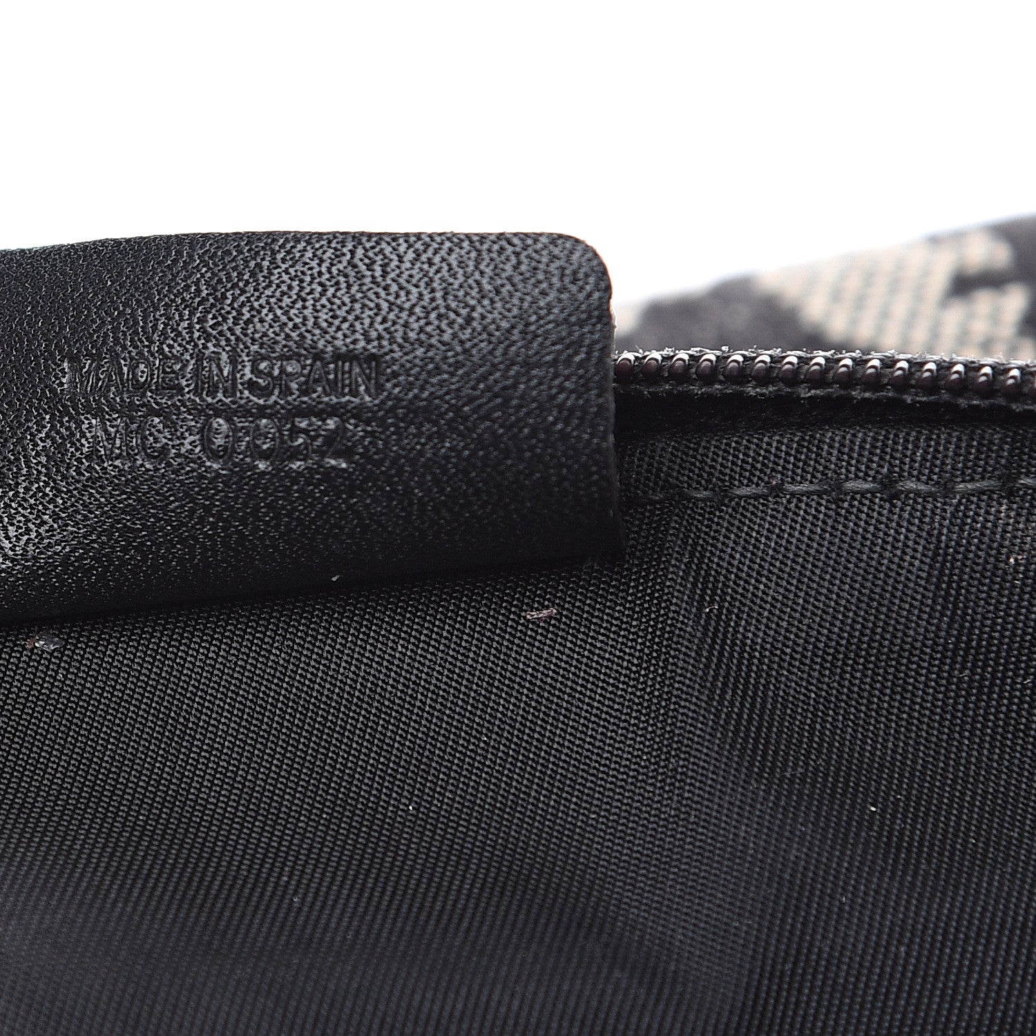 Christian Dior Monogram Cosmetic Case Black 6 of 9