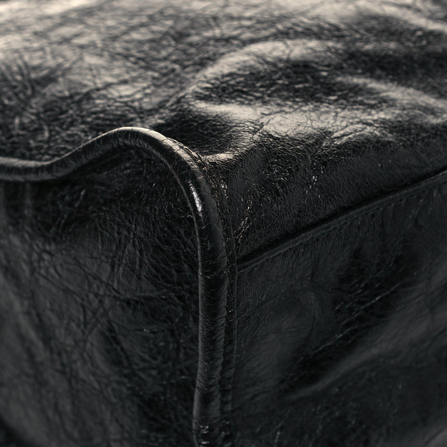 Agneau Classic Silver Hardware City Black