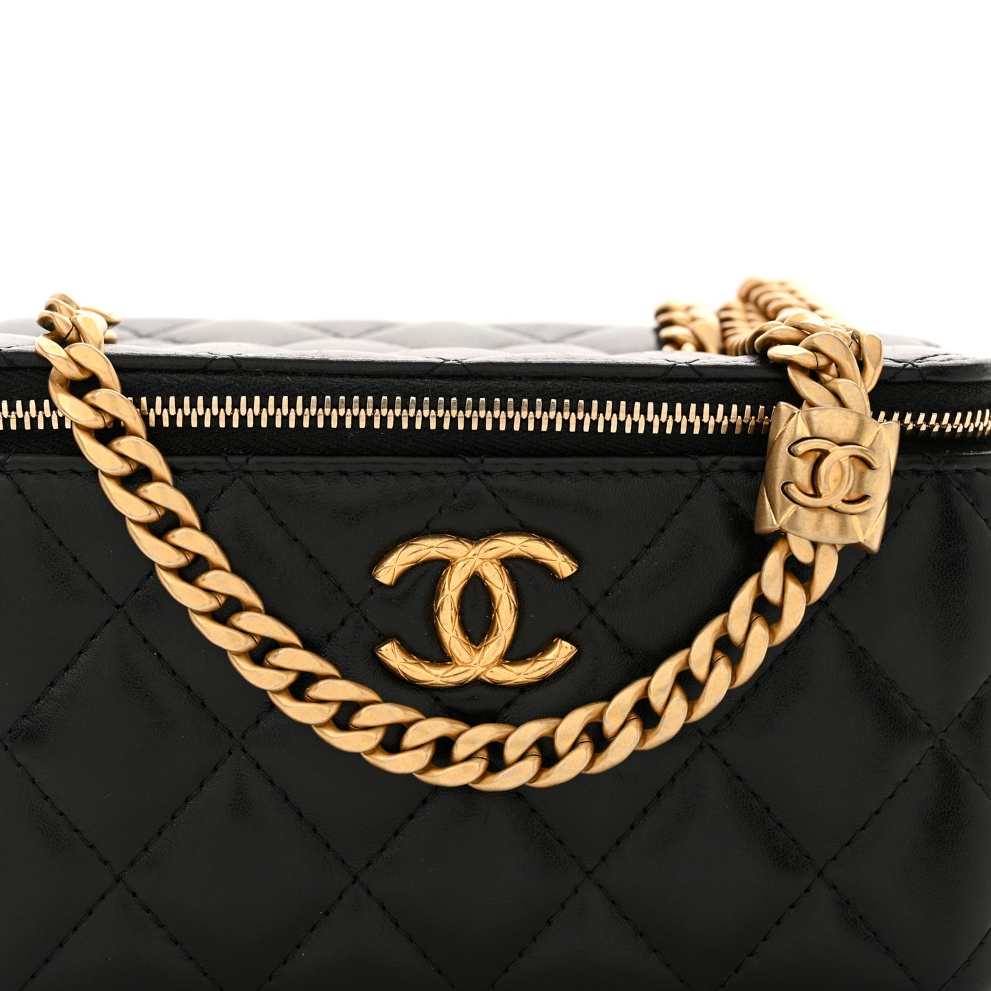 Lambskin Quilted Small Pillow Crush Vanity Case With Chain Black