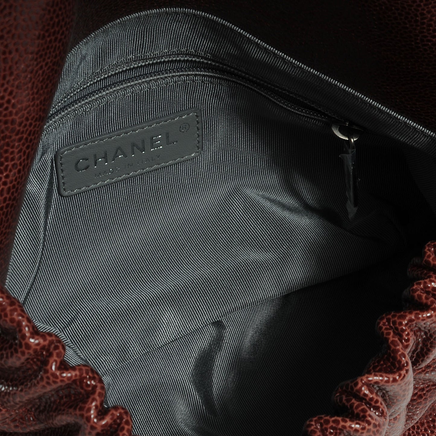 Caviar Quilted Medium Elastic Flap Bordeaux