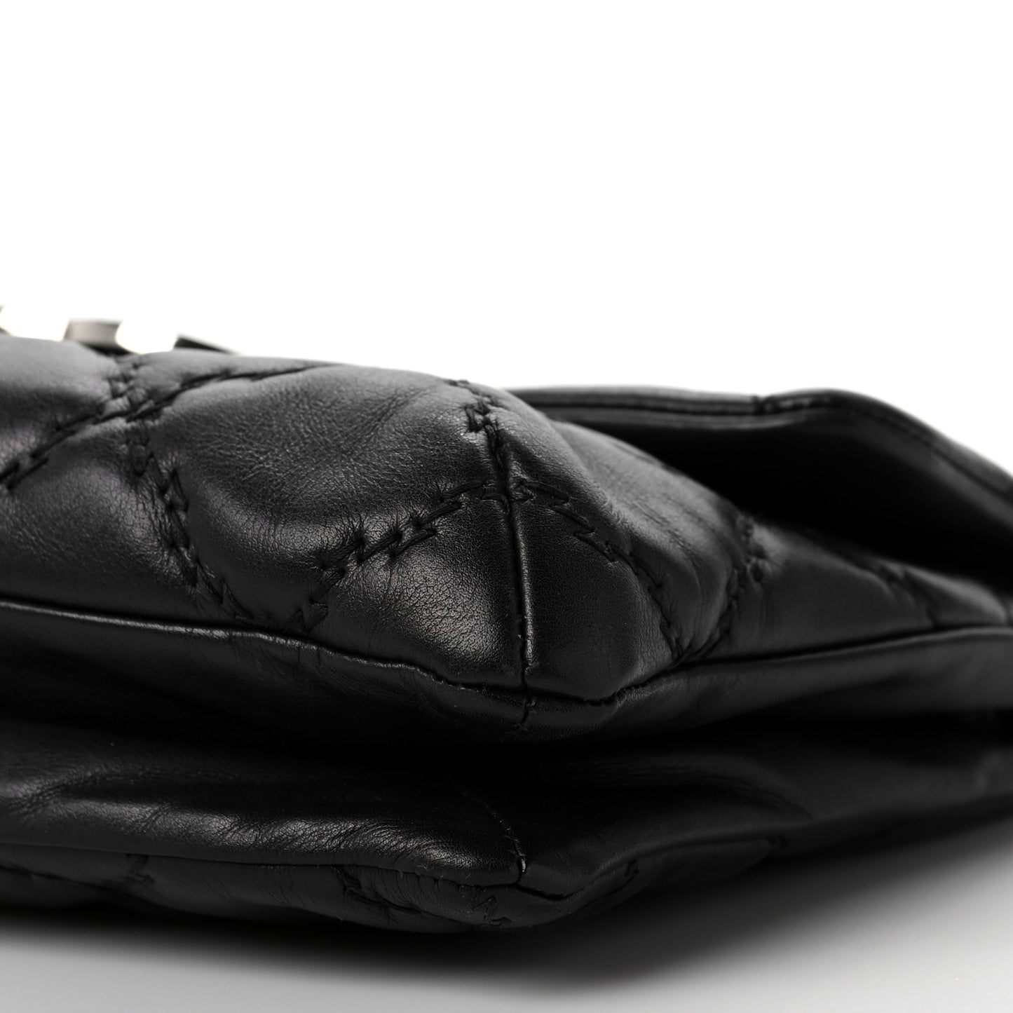 Calfskin Quilted Double Stitch Hamptons Clutch with Chain Black