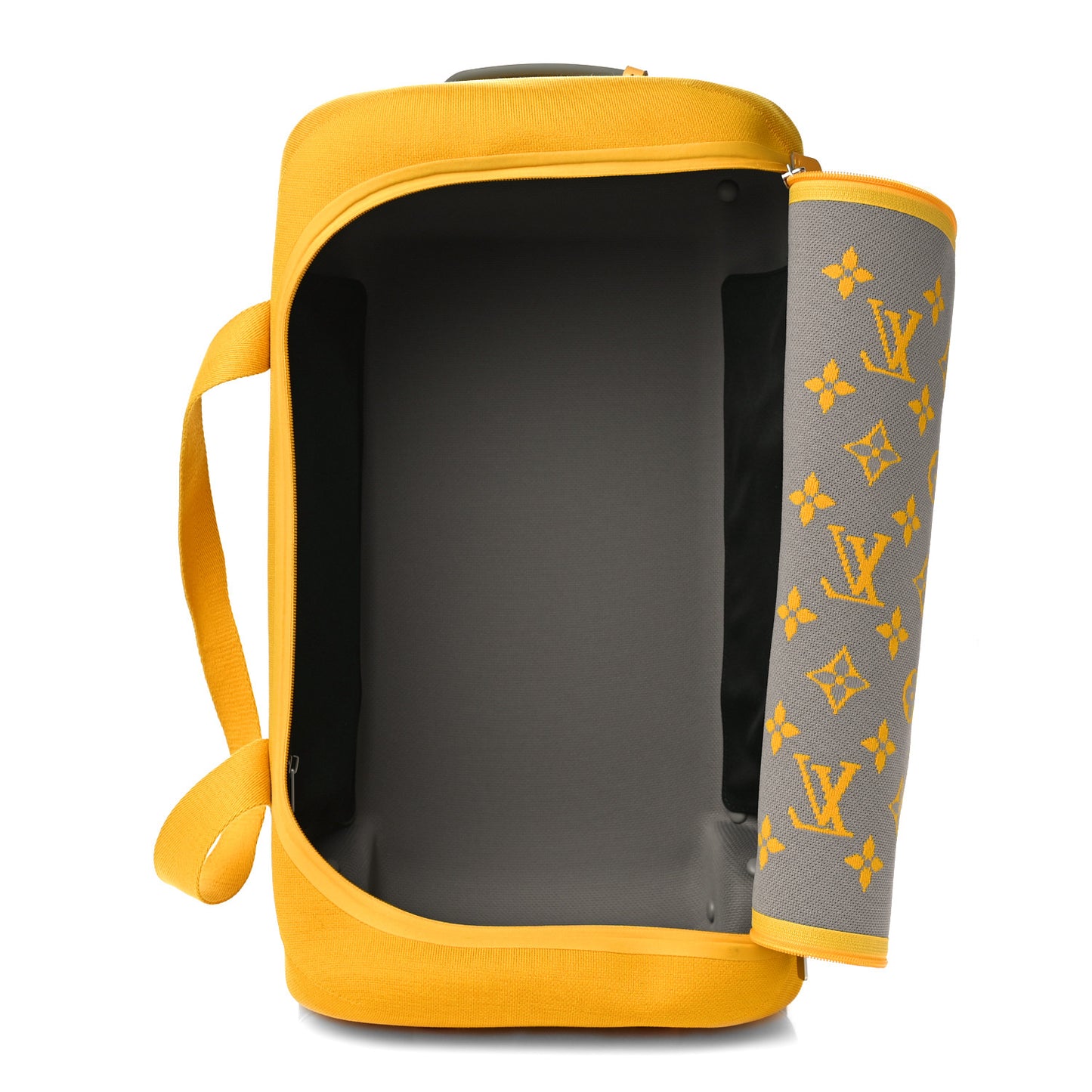 Knit Monogram Horizon Soft Duffle 55 Jaune