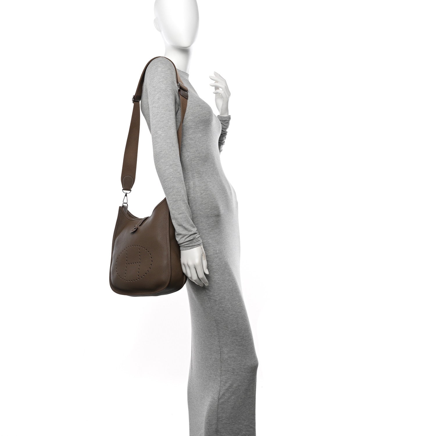 Hermes Taurillon Clemence Evelyne III PM Etoupe 2 of 12