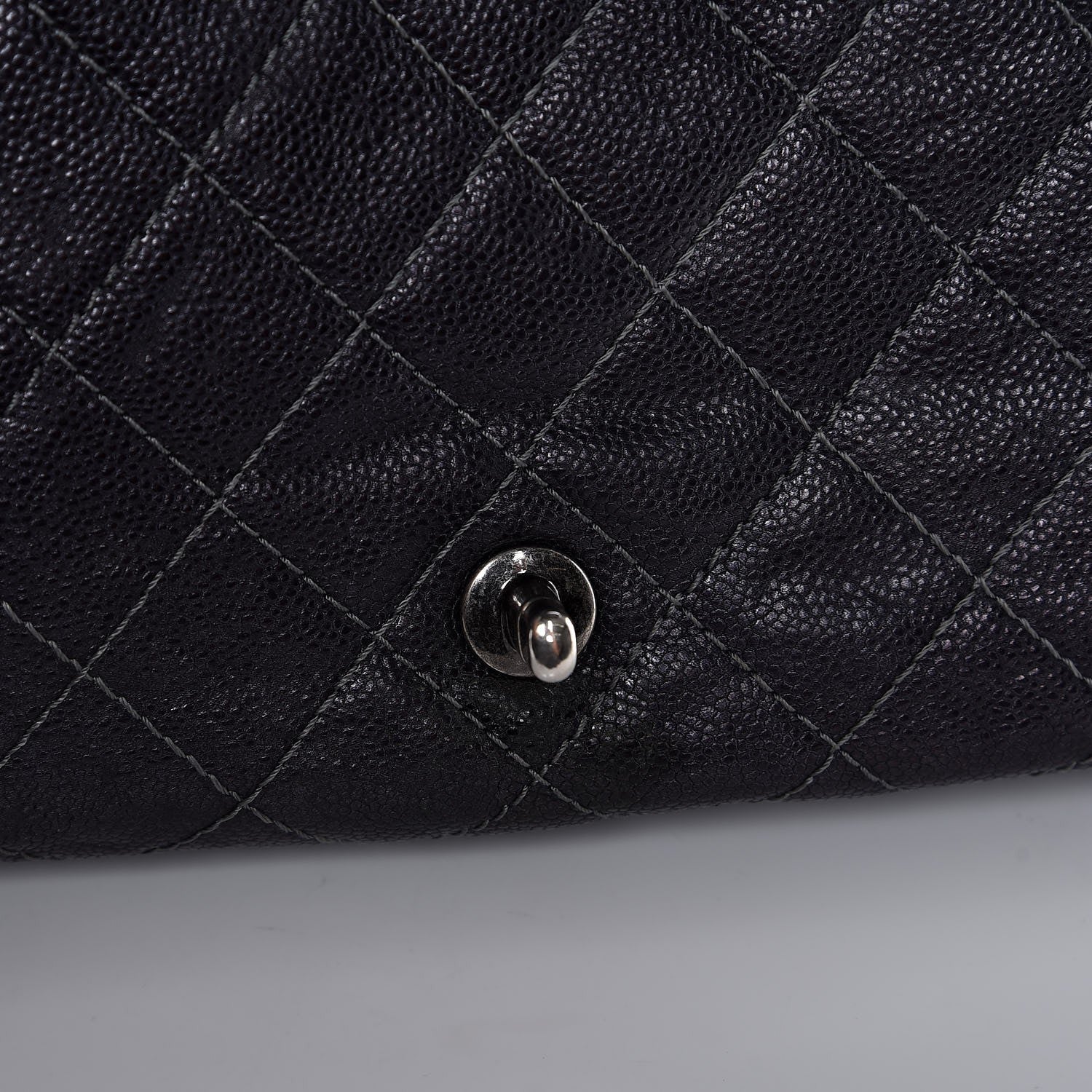 Chanel Iridescent Caviar Quilted Large Chic Flap Purple 5 of 10