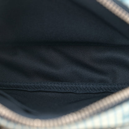 Louis Vuitton Hickory Stripes Denim Monogram Watercolor Outdoor Pouch Blue 5 of 10