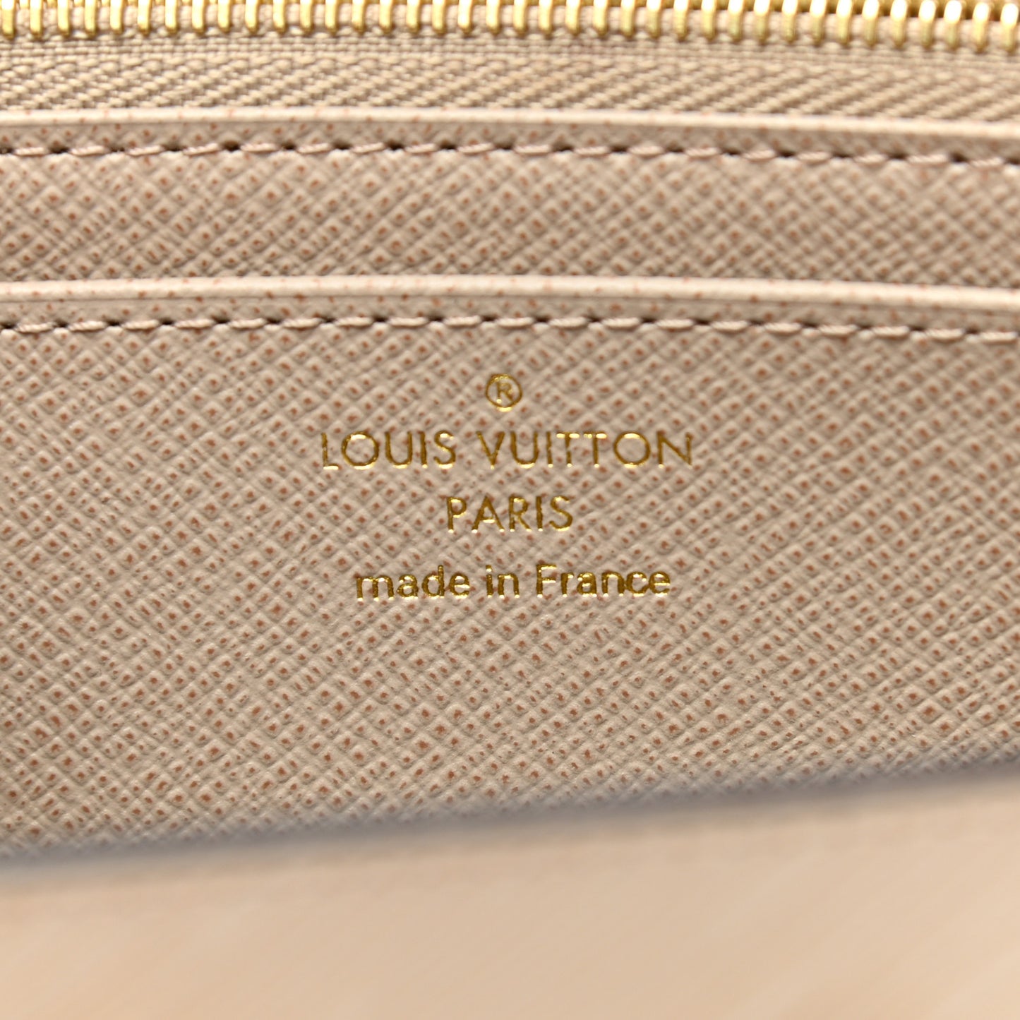 Epi Twist Wallet Galet