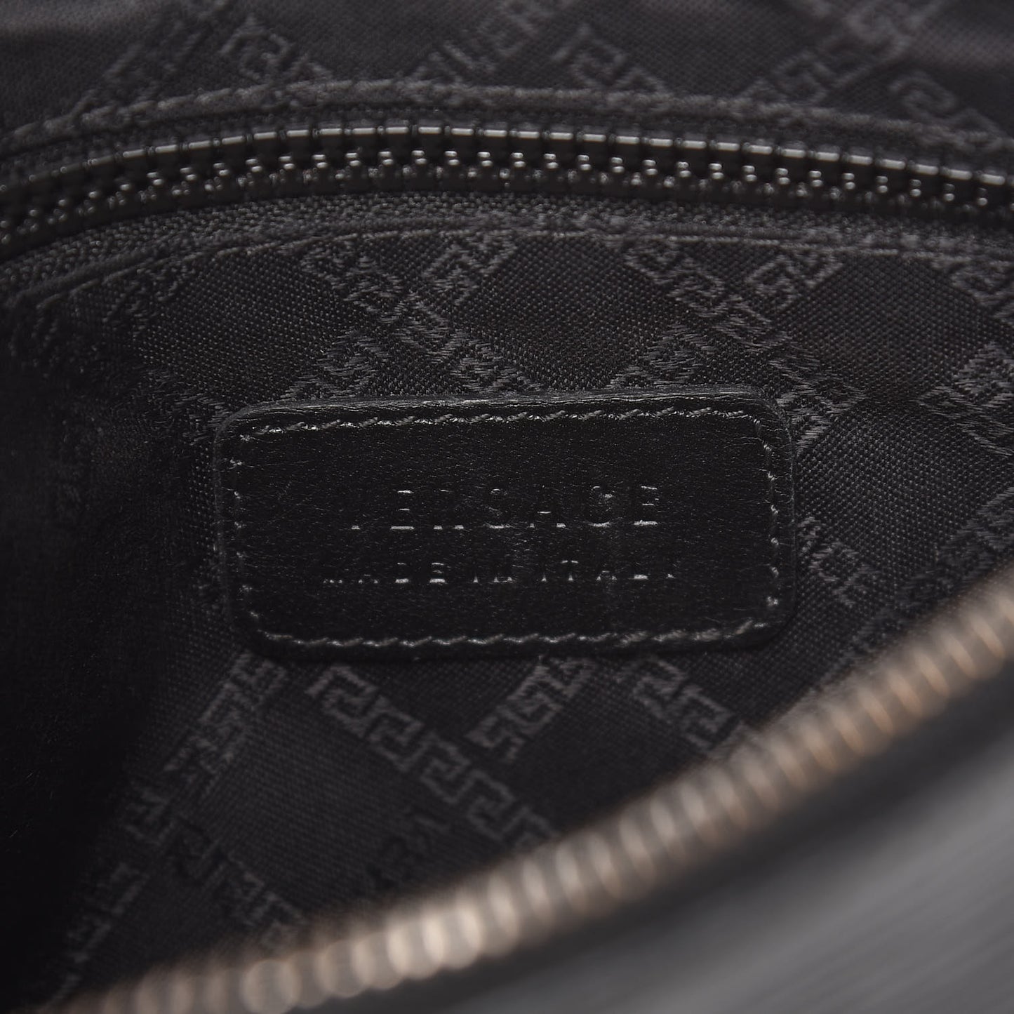 Calfskin Medusa Head Pochette Black