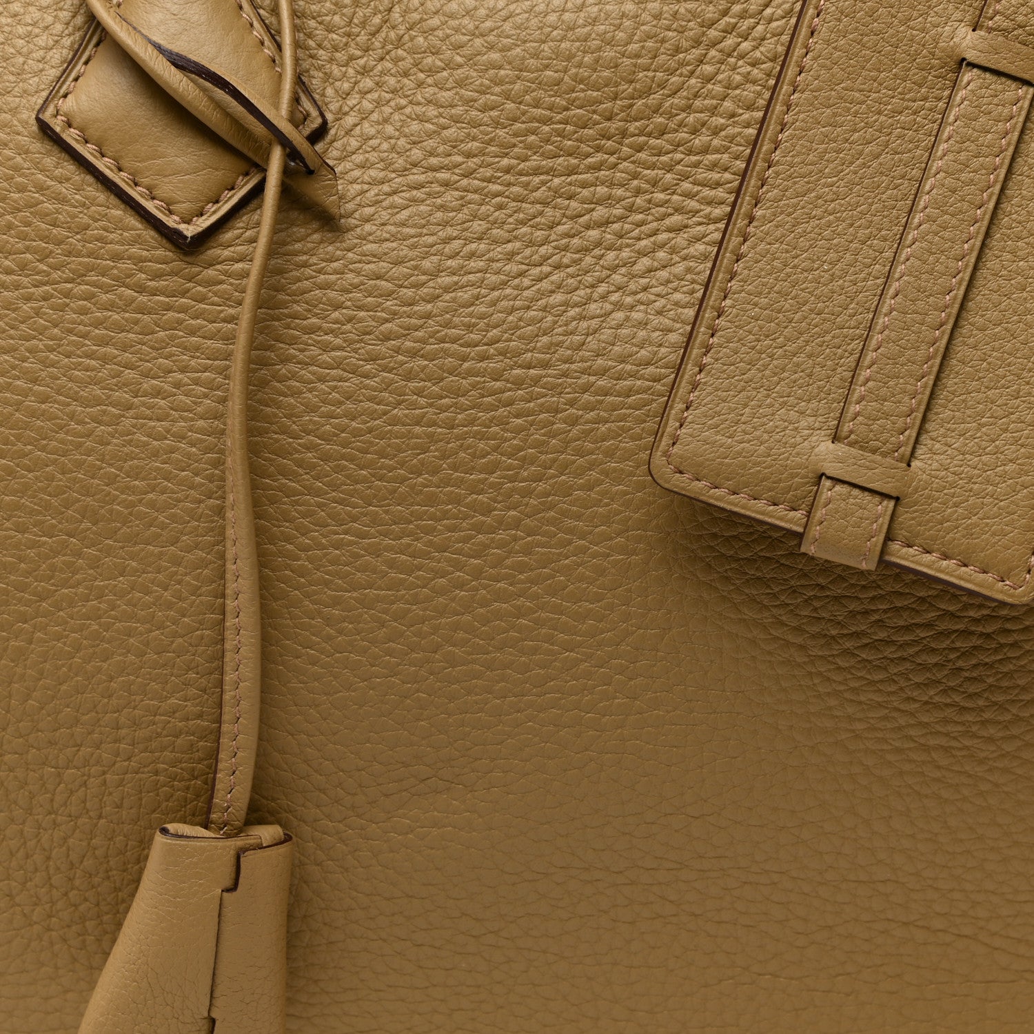 Hermes Taurillon Clemence Victoria II 35 Camel 8 of 14