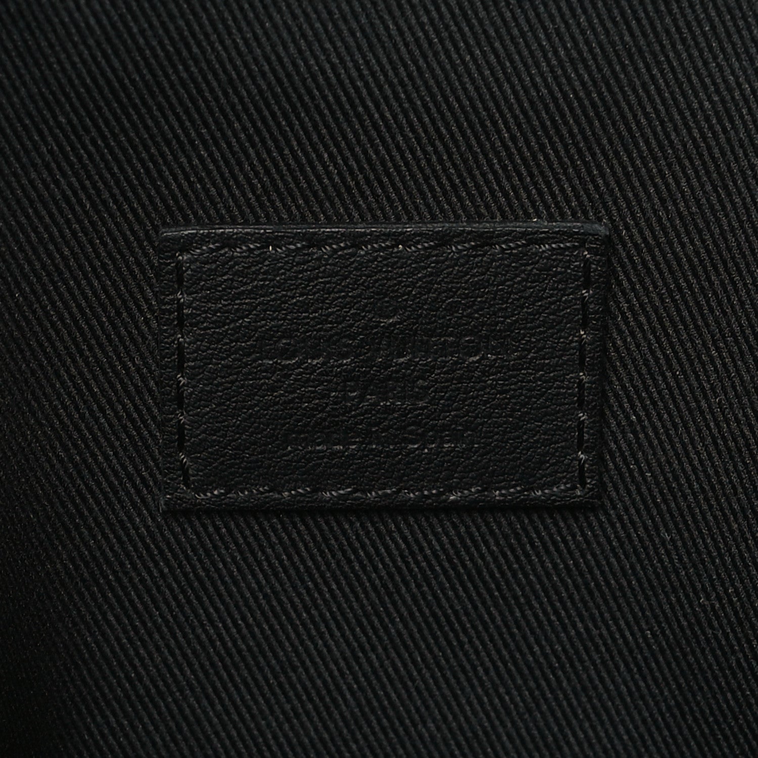 Louis Vuitton Calfskin Monogram Shadow Discovery Bumbag Black 6 of 8