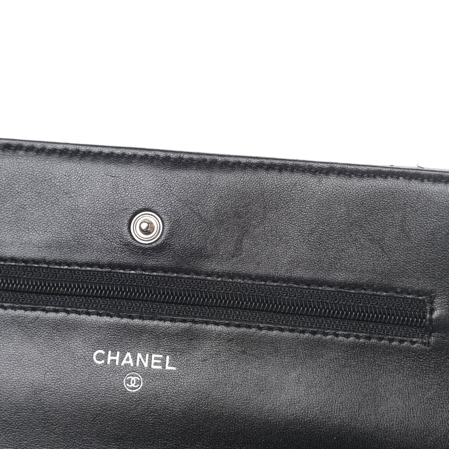 Lambskin Quilted Wallet On Chain WOC Black