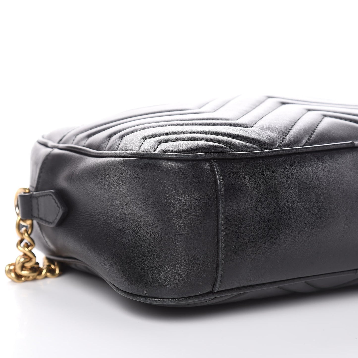 Calfskin Matelasse Medium GG Marmont Chain Shoulder Bag Black