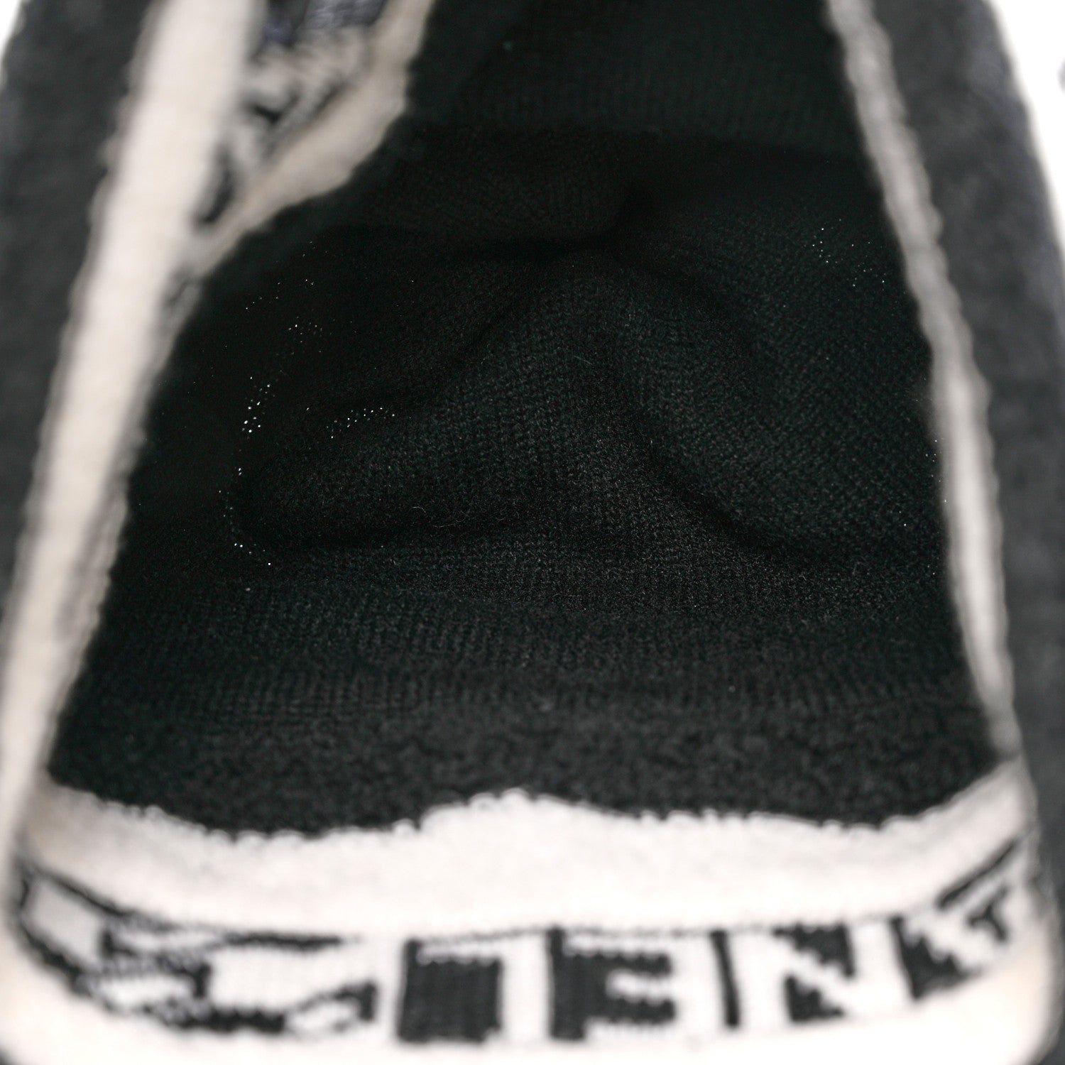 Chanel Cashmere CC Beanie Hat Ecru Black 4 of 5