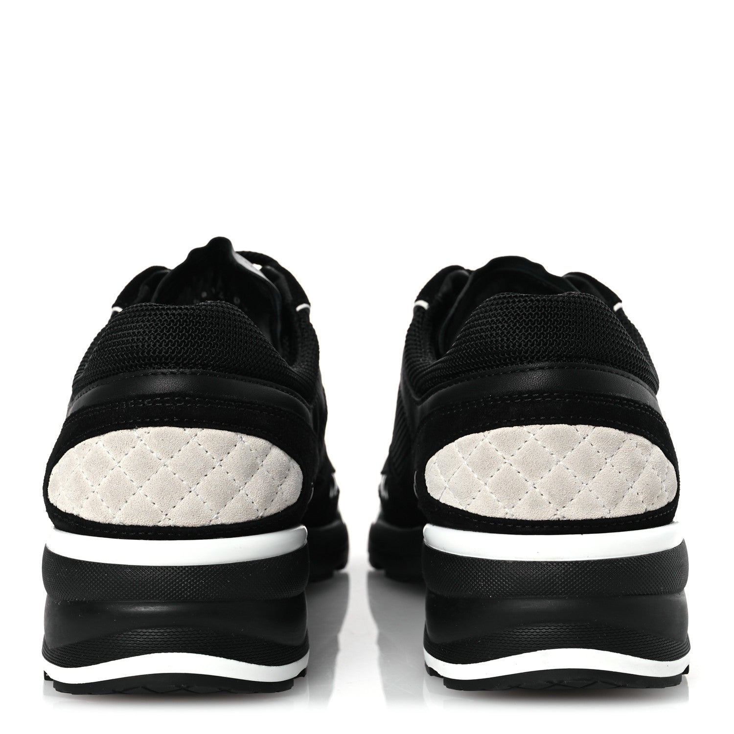 Chanel Mixed Fibers Suede Shiny Calfskin Womens CC Sneakers 40.5 Black 6 of 11