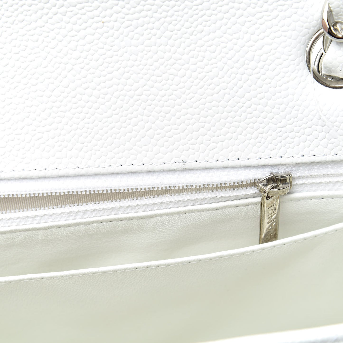 Caviar Quilted Maxi Single Flap White