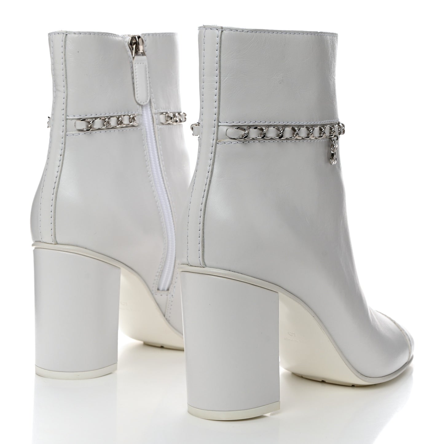 Crumpled Calfskin Cap Toe Chain Short Boots 40 White