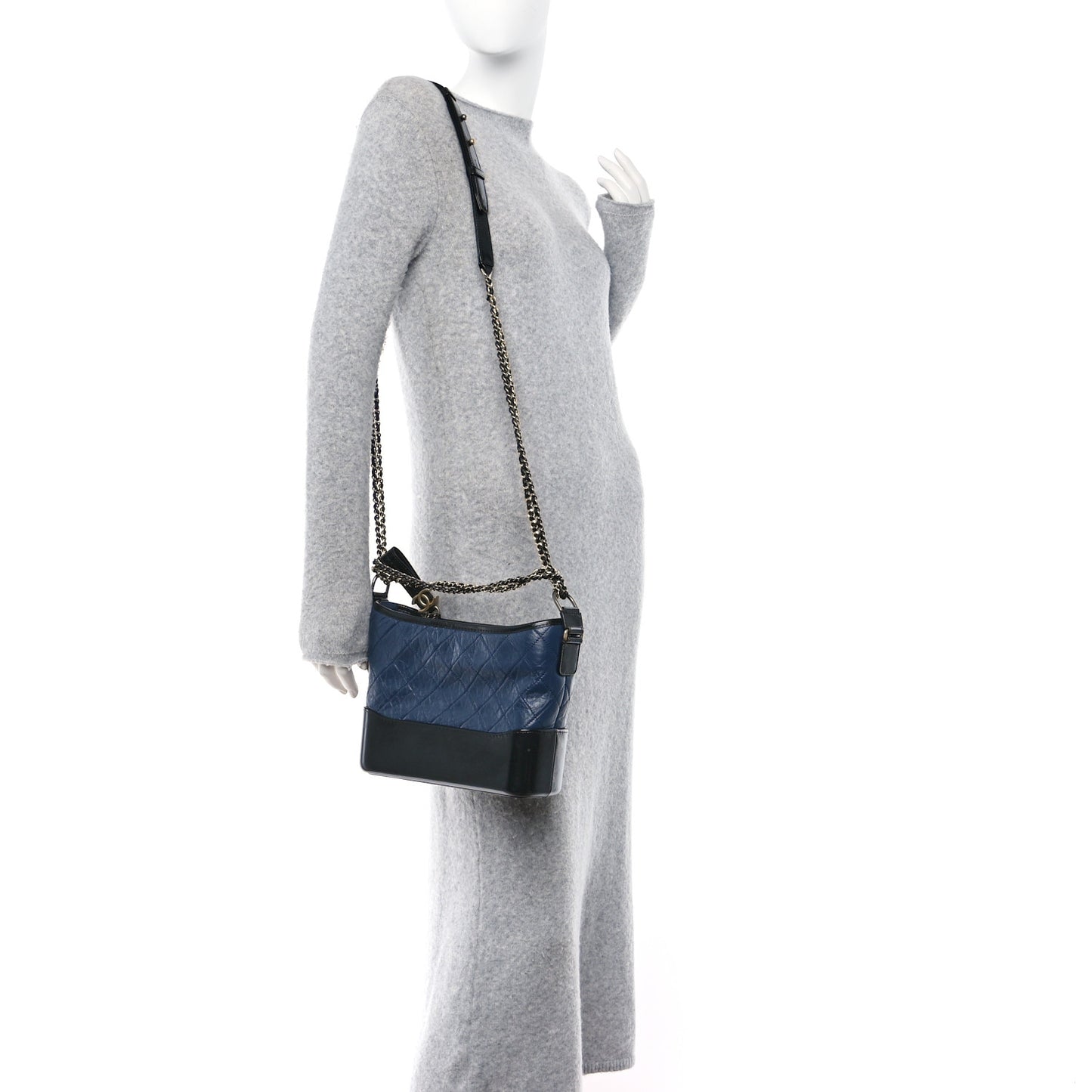 Aged Calfskin Quilted Small Gabrielle Hobo Navy Black