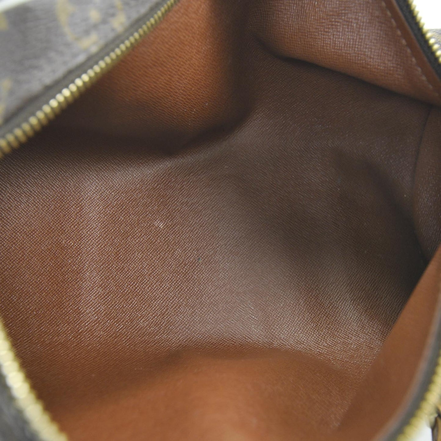 Monogram Papillon 26