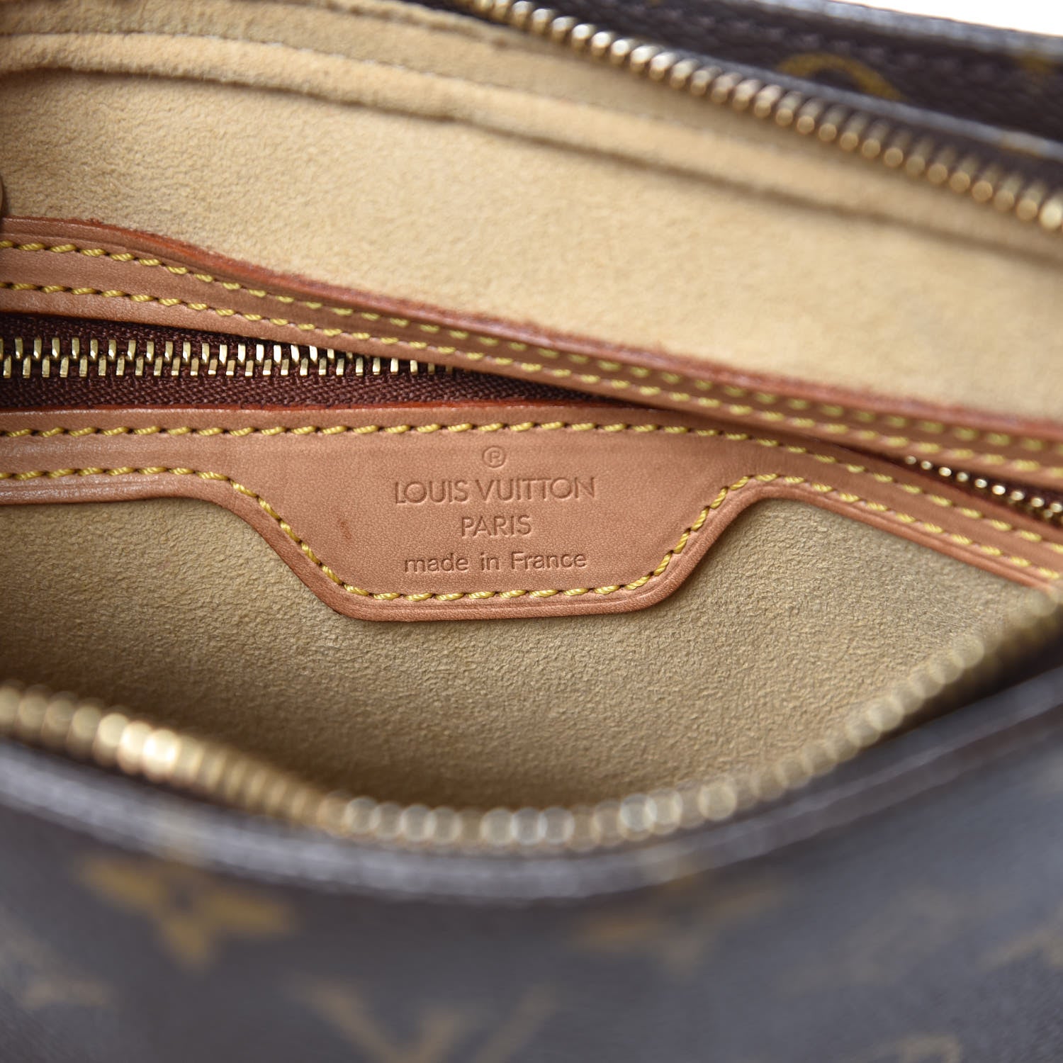Louis Vuitton Monogram Looping MM 6 of 10