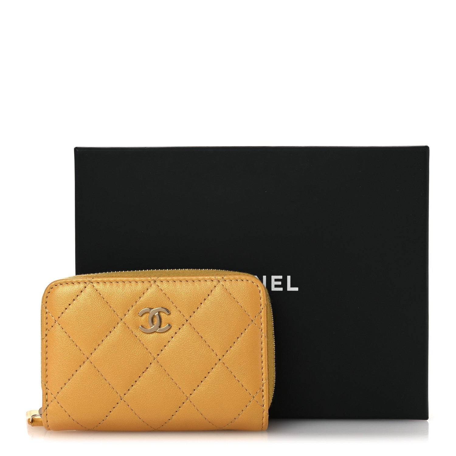 シャネル　財布 Chanel Metallic Lambskin Quilted Zip Around Coin Purse Wallet