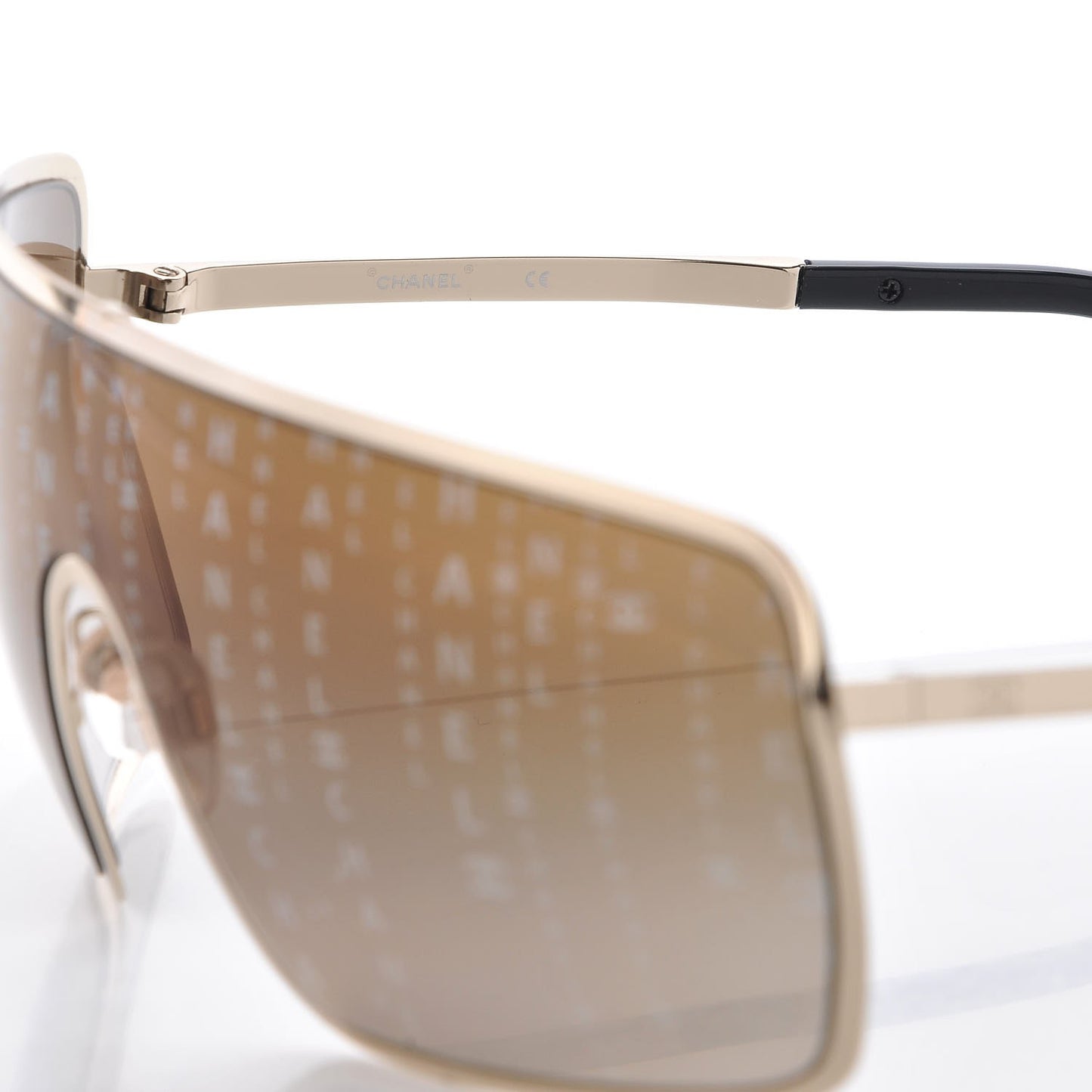 Shield Runway Sunglasses 71213 Gold