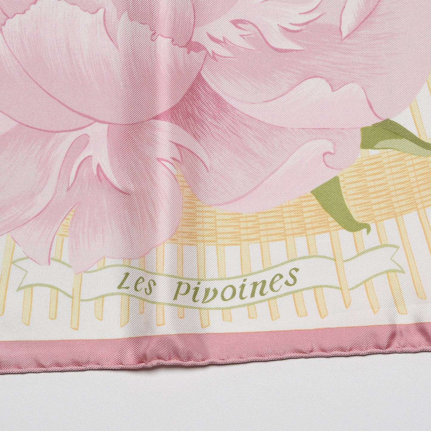 Silk Les Pivoines Scarf 90
