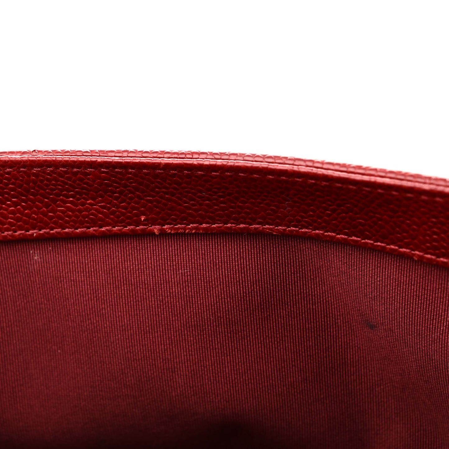 Caviar Quilted Medium Boy Flap Red