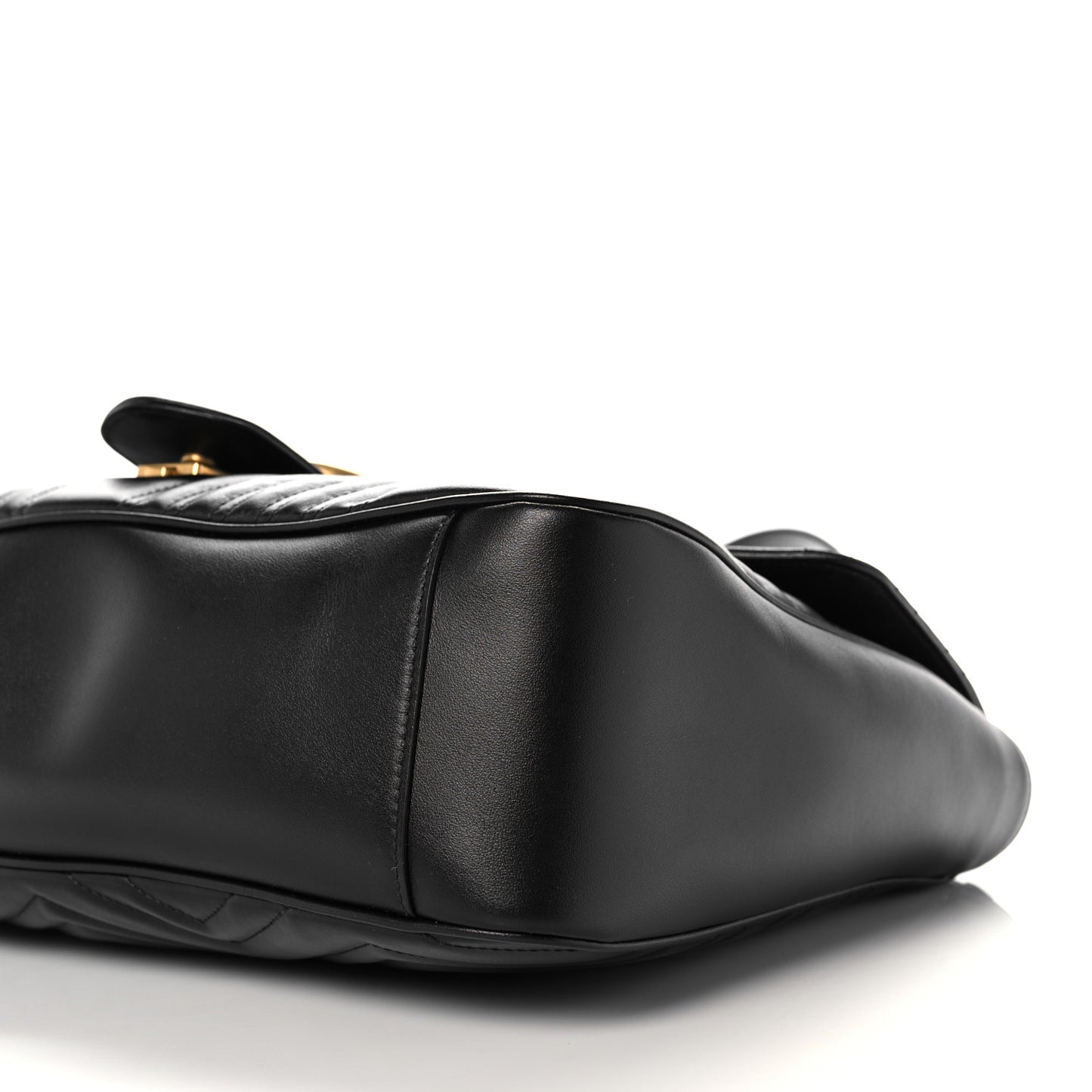 Calfskin Matelasse Large GG Marmont Shoulder Bag Black