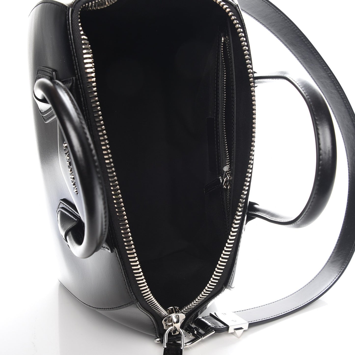 Shiny Lord Calfskin Medium Antigona Black