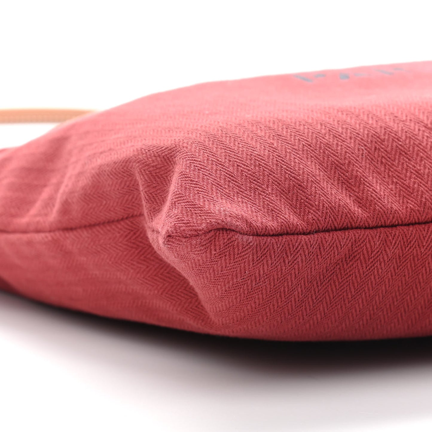 Canvas Swift Aline Grooming Bag Rouge H Gold