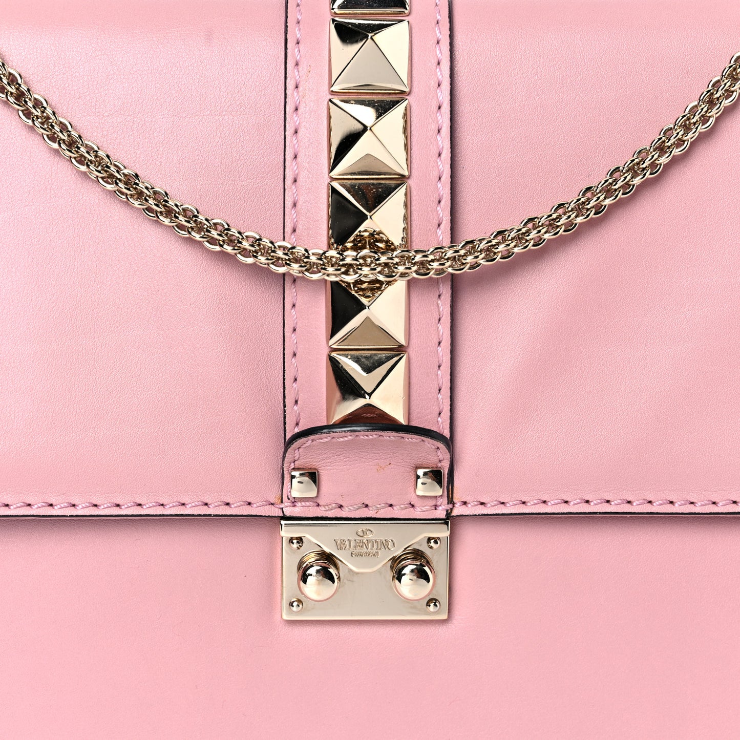 Vitello Large Glam Lock Rockstud Flap Pop Gardenia
