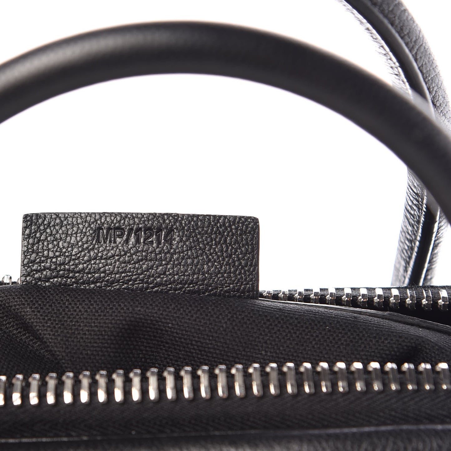 Sugar Goatskin Medium Antigona Black