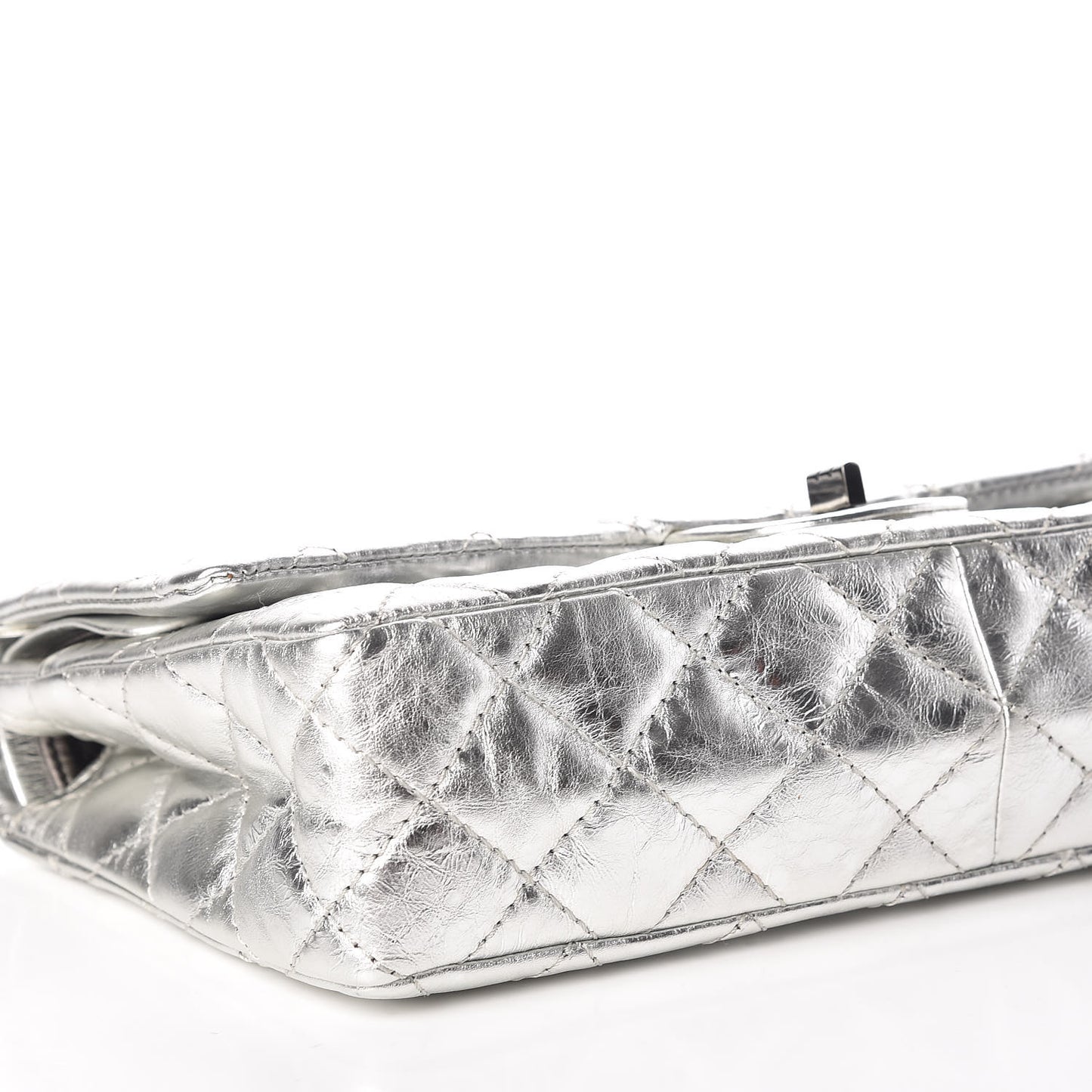 Metallic Aged Calfskin Quilted 2.55 Reissue 226 Flap Silver