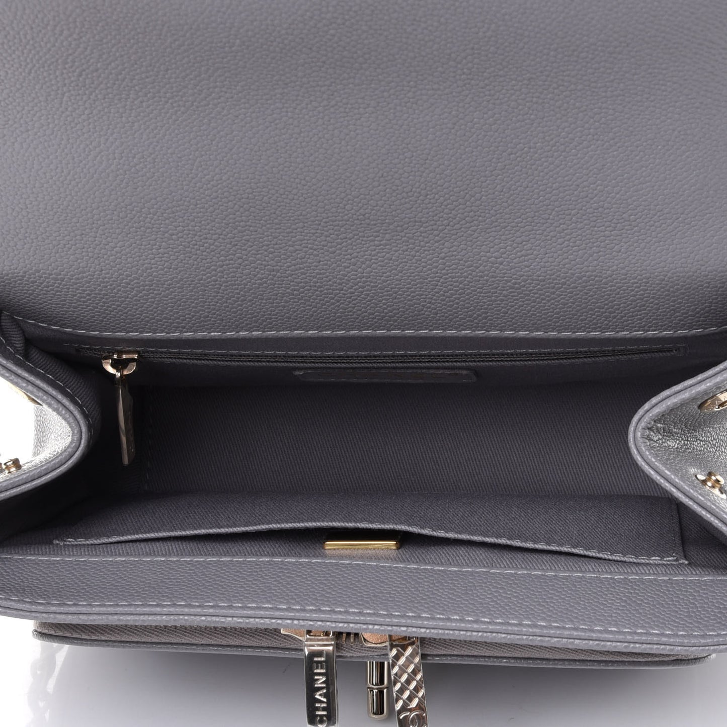 Caviar Quilted Medium Business Affinity Flap Grey