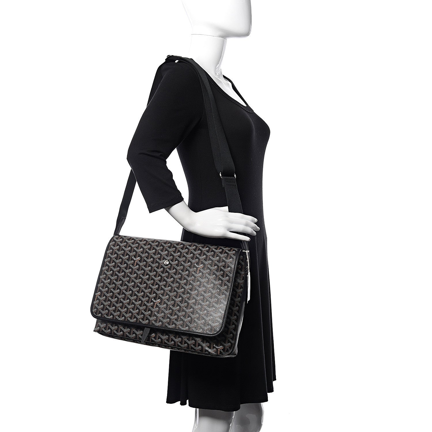 Goyard Goyardine Capetien Messenger Bag Black 2 of 8