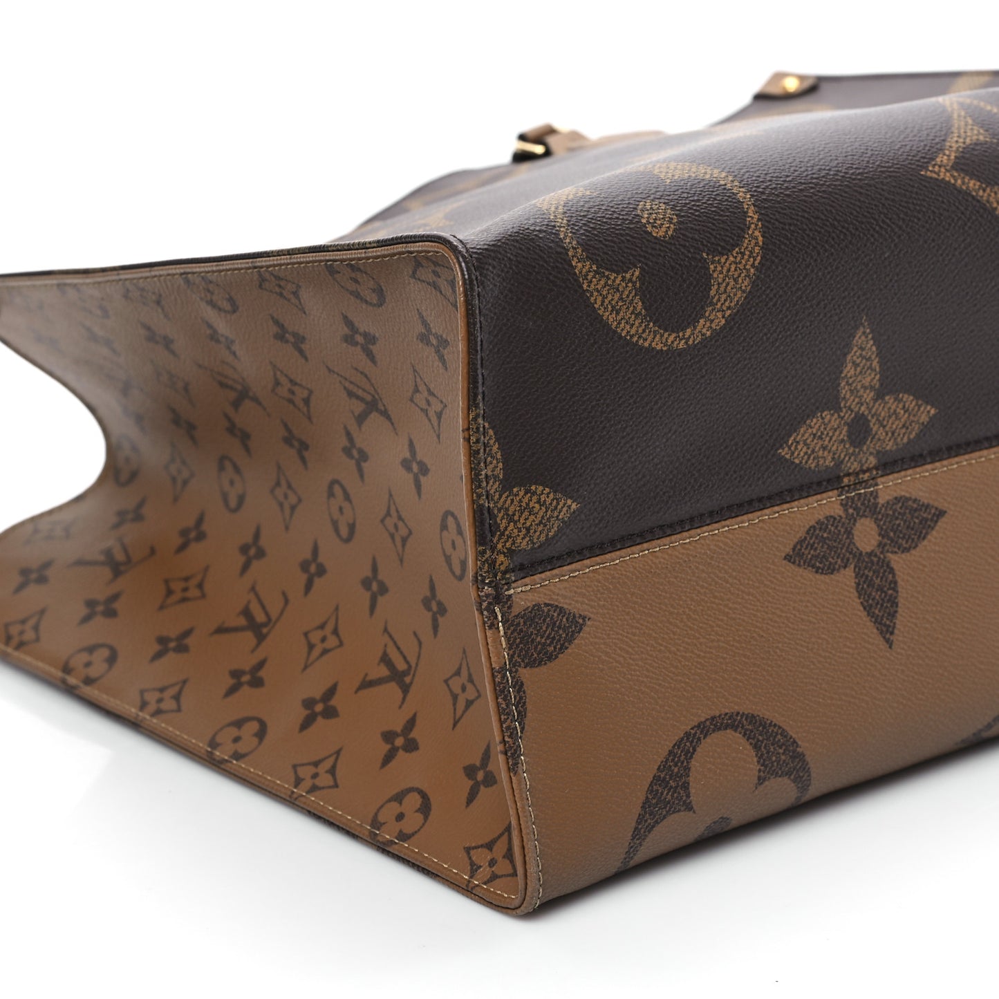 Reverse Monogram Giant Onthego GM