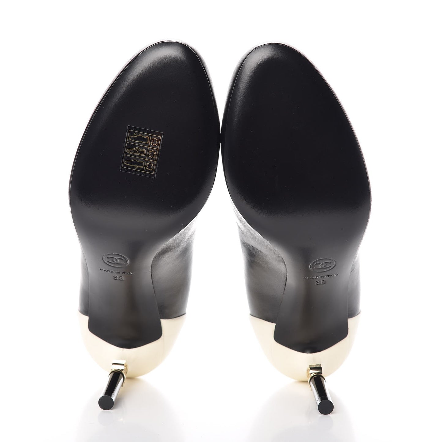 Lambskin CC Pumps 38 Black Ivory