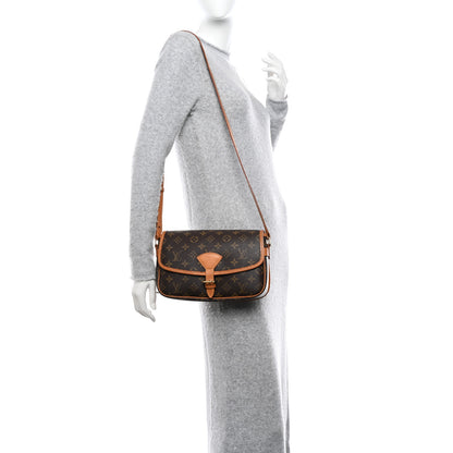 Louis Vuitton Monogram Sologne 2 of 12