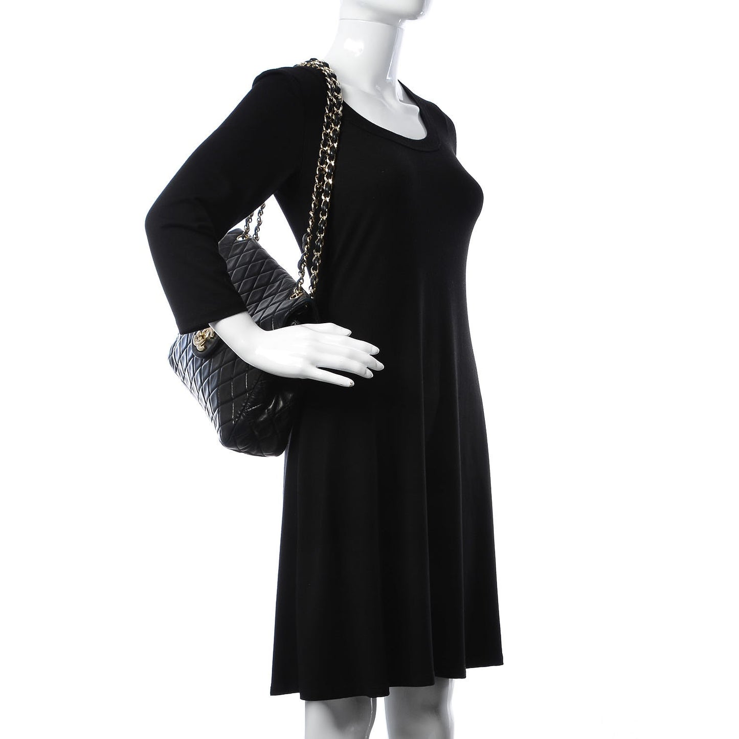 Lambskin Quilted Maxi Single Flap Black